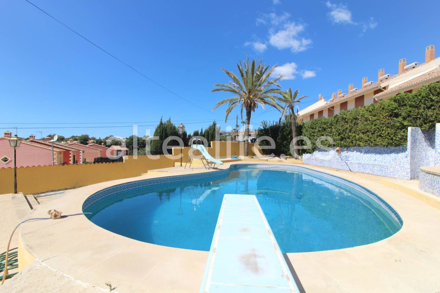 9 soverom Villa til salgs i La Nucia med svømmebasseng garasje - € 1 250 000 (Ref: 8271275)