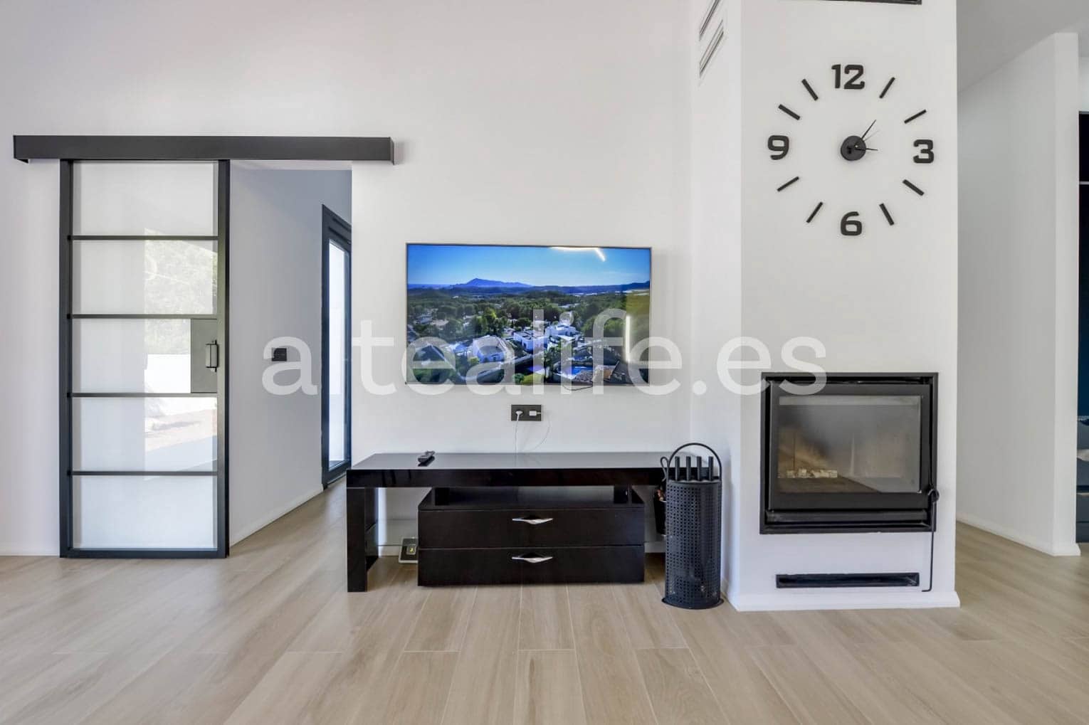 4 sypialnia Dom na sprzedaż w Altea z basenem garażem - 995 000 € (Ref: 8321873)