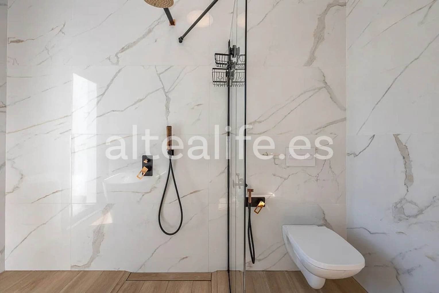 4 sypialnia Dom na sprzedaż w Altea z basenem garażem - 995 000 € (Ref: 8321873)