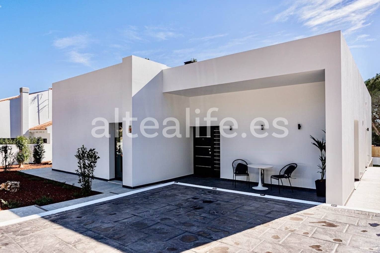 4 sypialnia Dom na sprzedaż w Altea z basenem garażem - 995 000 € (Ref: 8321873)