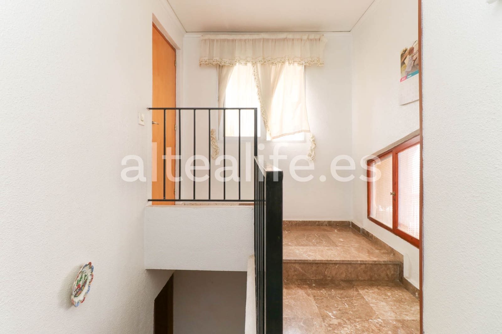 5 quarto Casa em Banda para venda em Altea - 365 000 € (Ref: 8341859)