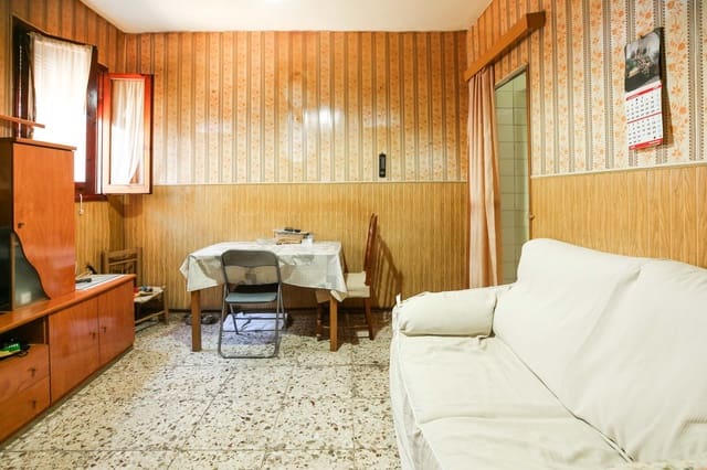 5 makuuhuone Omakotitalo myytävänä paikassa Altea - 365 000 € (Ref: 8341859)