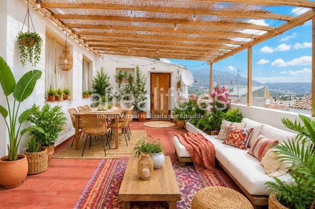5 soveværelse Byhus til salg i Altea - € 348.000 (Ref: 8341859)
