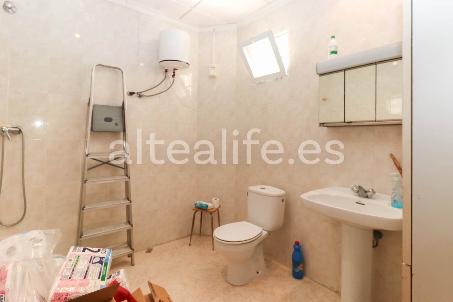 2 makuuhuone Kaupallinen vuokrattavana paikassa Altea - 1 500 € (Ref: 8389666)