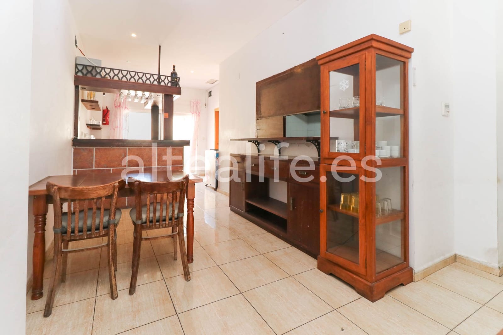 1 bedroom Commercial for sale in Jalon / Xalo with garage - € 75,000 (Ref: 8402320)