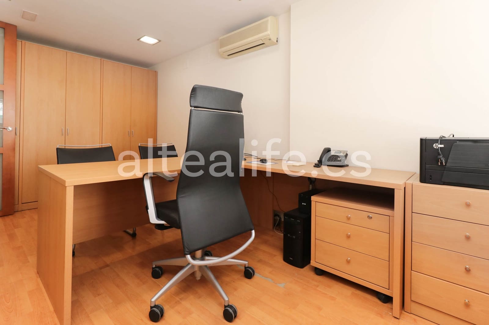 7 soveværelse Erhverv til leje i Altea - € 1.200 (Ref: 8420201)