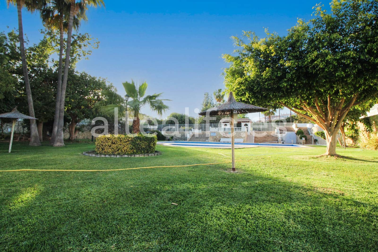 4 soverom Penthouse til salgs i Altea med svømmebasseng garasje - € 590 000 (Ref: 8437795)