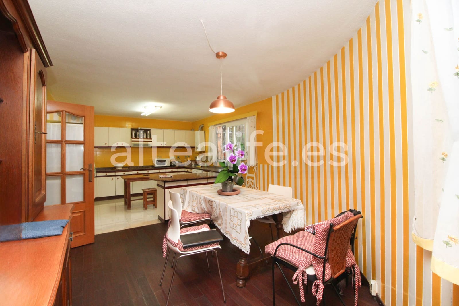 4 soveværelse Rækkehus til salg i Altea med swimmingpool garage - € 415.000 (Ref: 8466751)