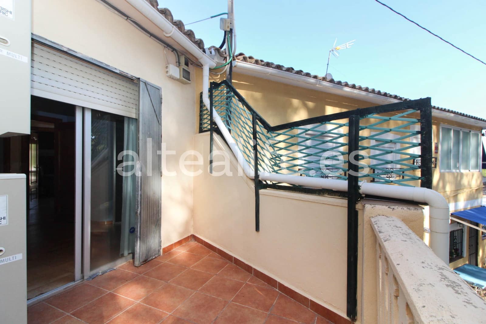 4 soveværelse Rækkehus til salg i Altea med swimmingpool garage - € 415.000 (Ref: 8466751)