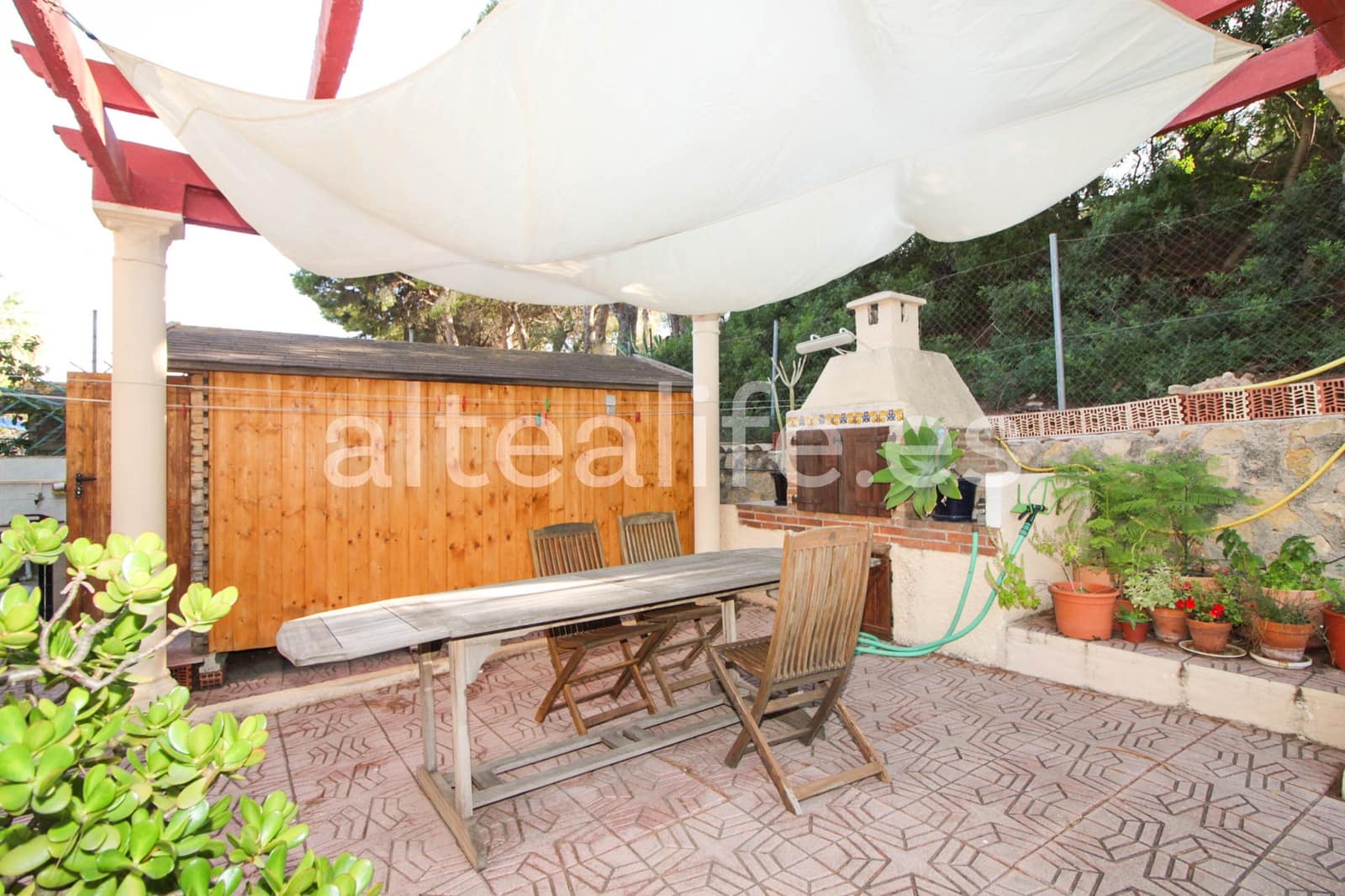 4 soveværelse Rækkehus til salg i Altea med swimmingpool garage - € 415.000 (Ref: 8466751)