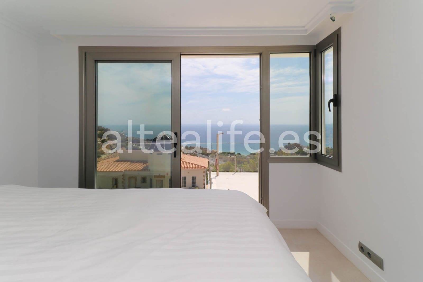 3 soveværelse Villa til salg i Altea med swimmingpool garage - € 1.788.000 (Ref: 8510821)