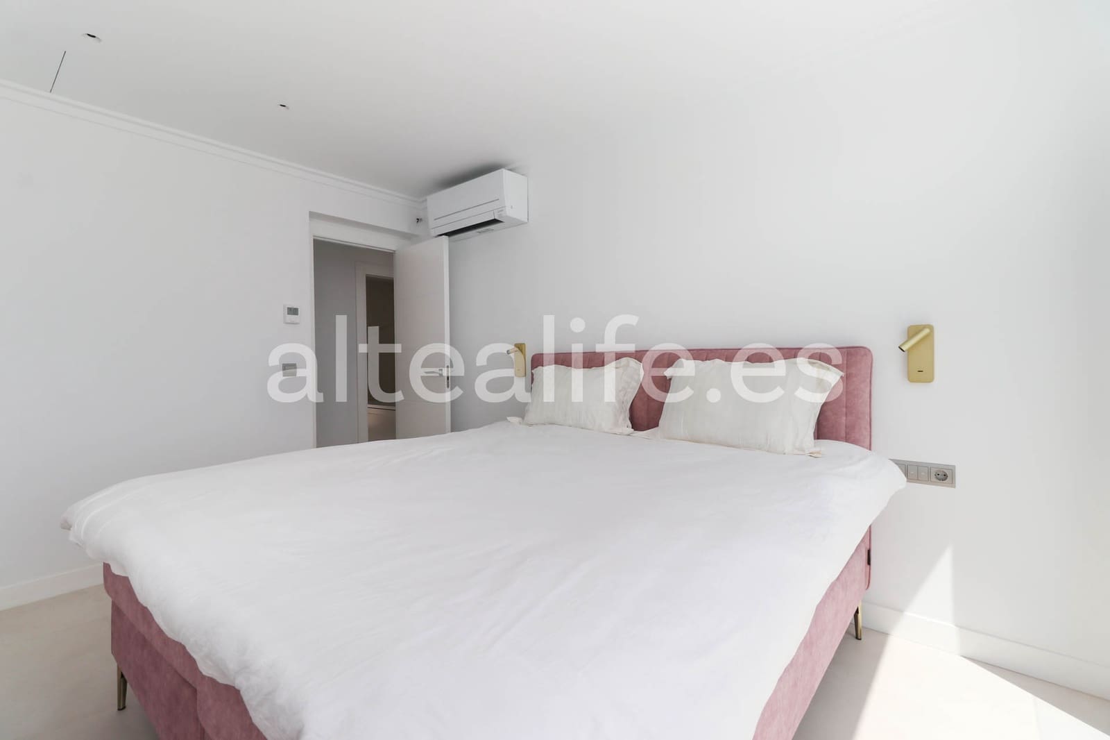 3 soveværelse Villa til salg i Altea med swimmingpool garage - € 1.788.000 (Ref: 8510821)