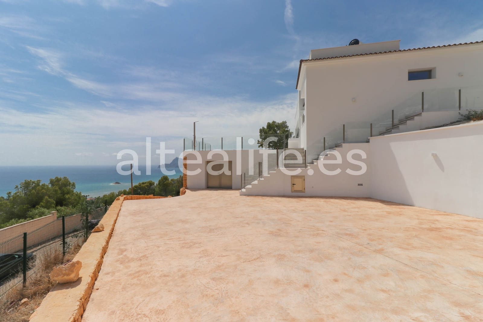 3 soveværelse Villa til salg i Altea med swimmingpool garage - € 1.788.000 (Ref: 8510821)