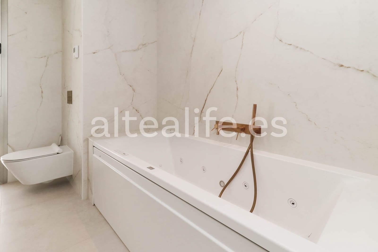 3 soveværelse Villa til salg i Altea med swimmingpool garage - € 1.788.000 (Ref: 8510821)