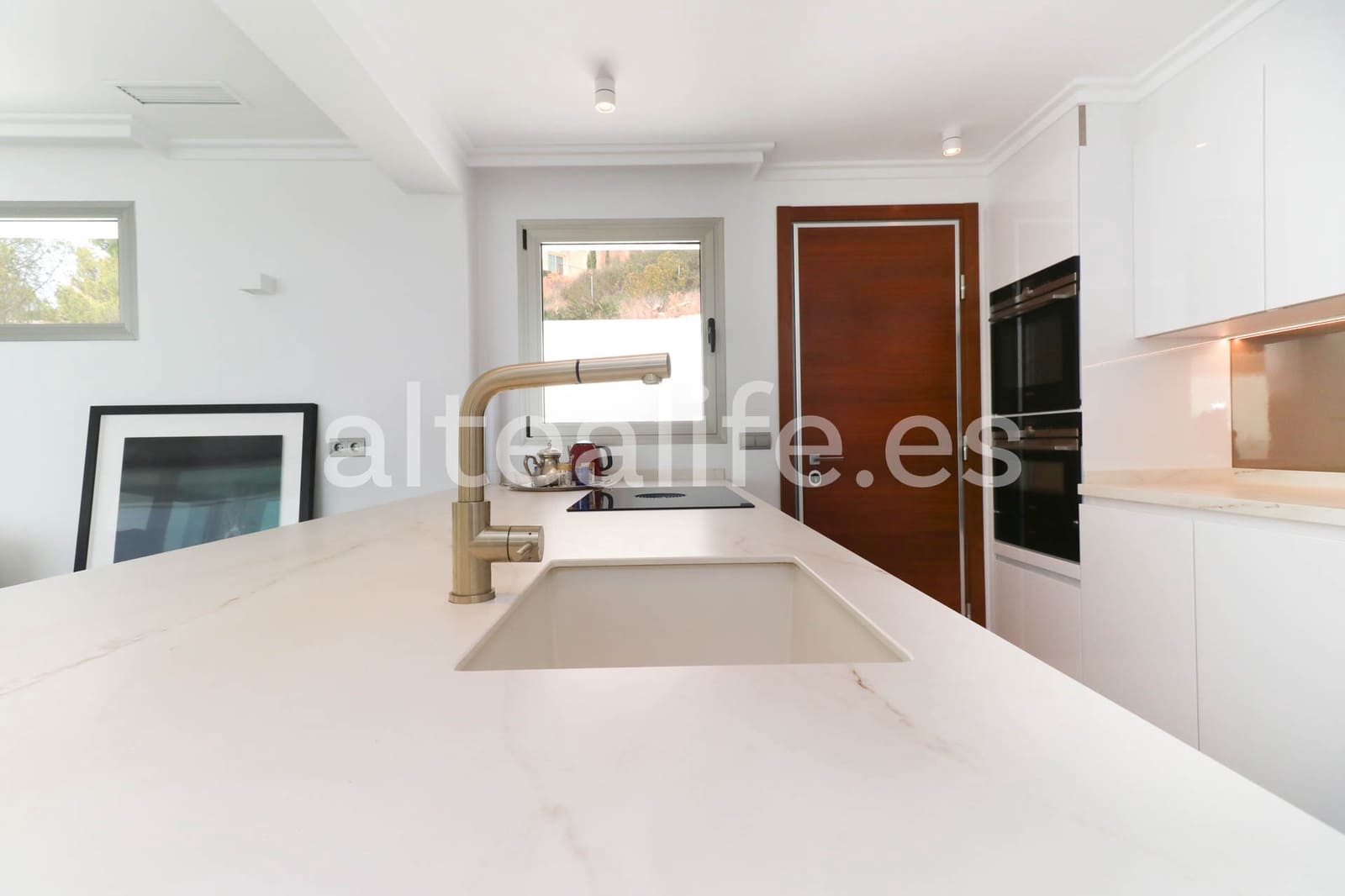 3 soveværelse Villa til salg i Altea med swimmingpool garage - € 1.788.000 (Ref: 8510821)