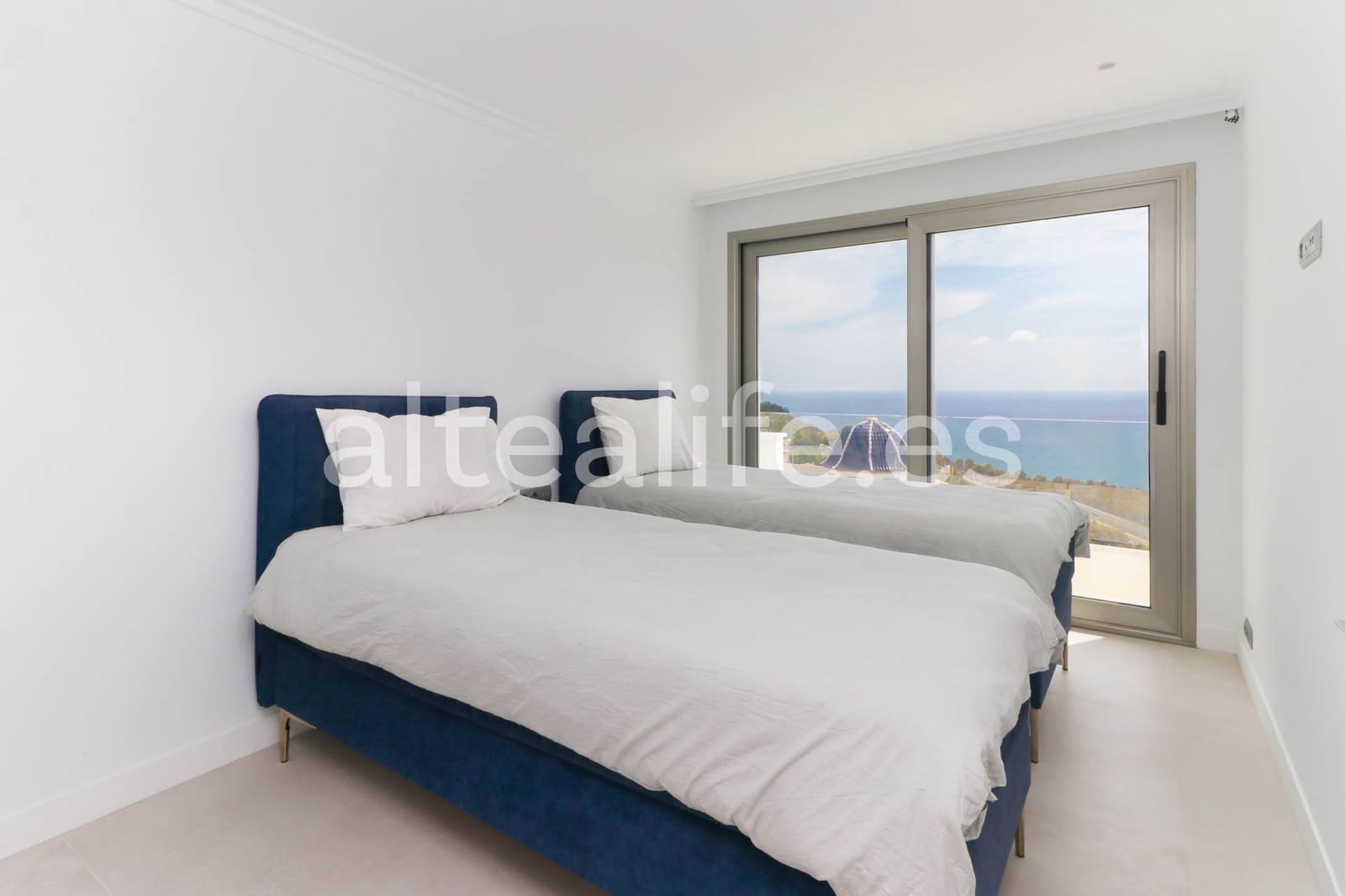 3 soveværelse Villa til salg i Altea med swimmingpool garage - € 1.788.000 (Ref: 8510821)