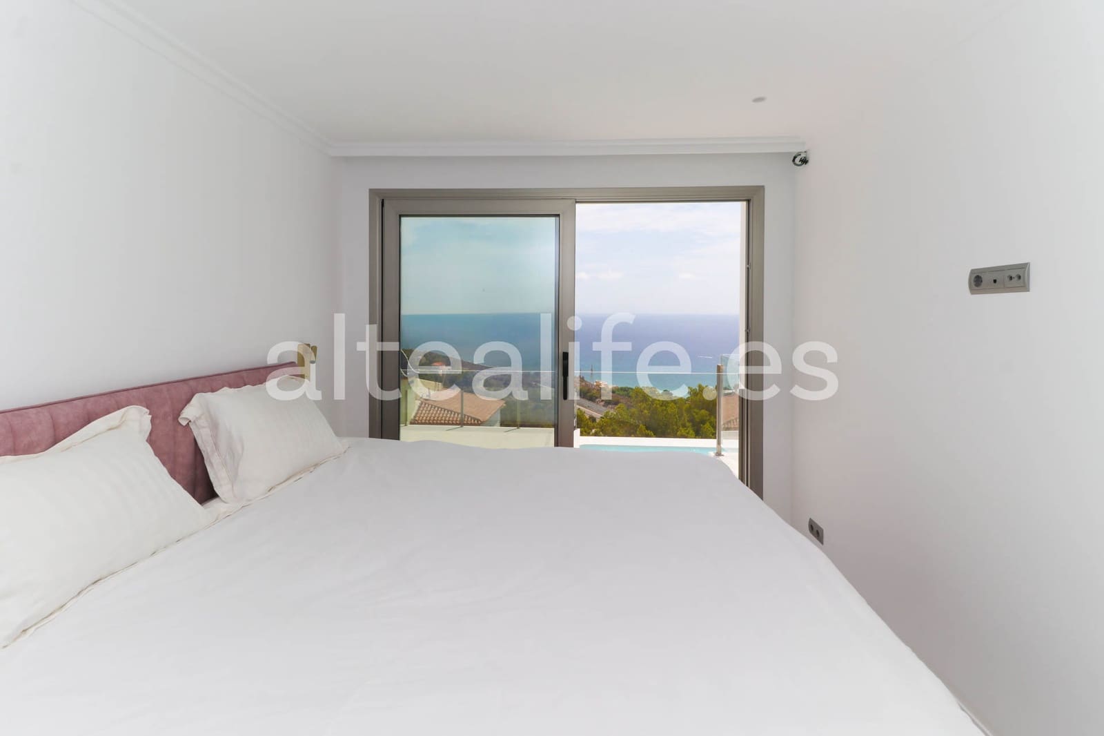 3 soveværelse Villa til salg i Altea med swimmingpool garage - € 1.788.000 (Ref: 8510821)