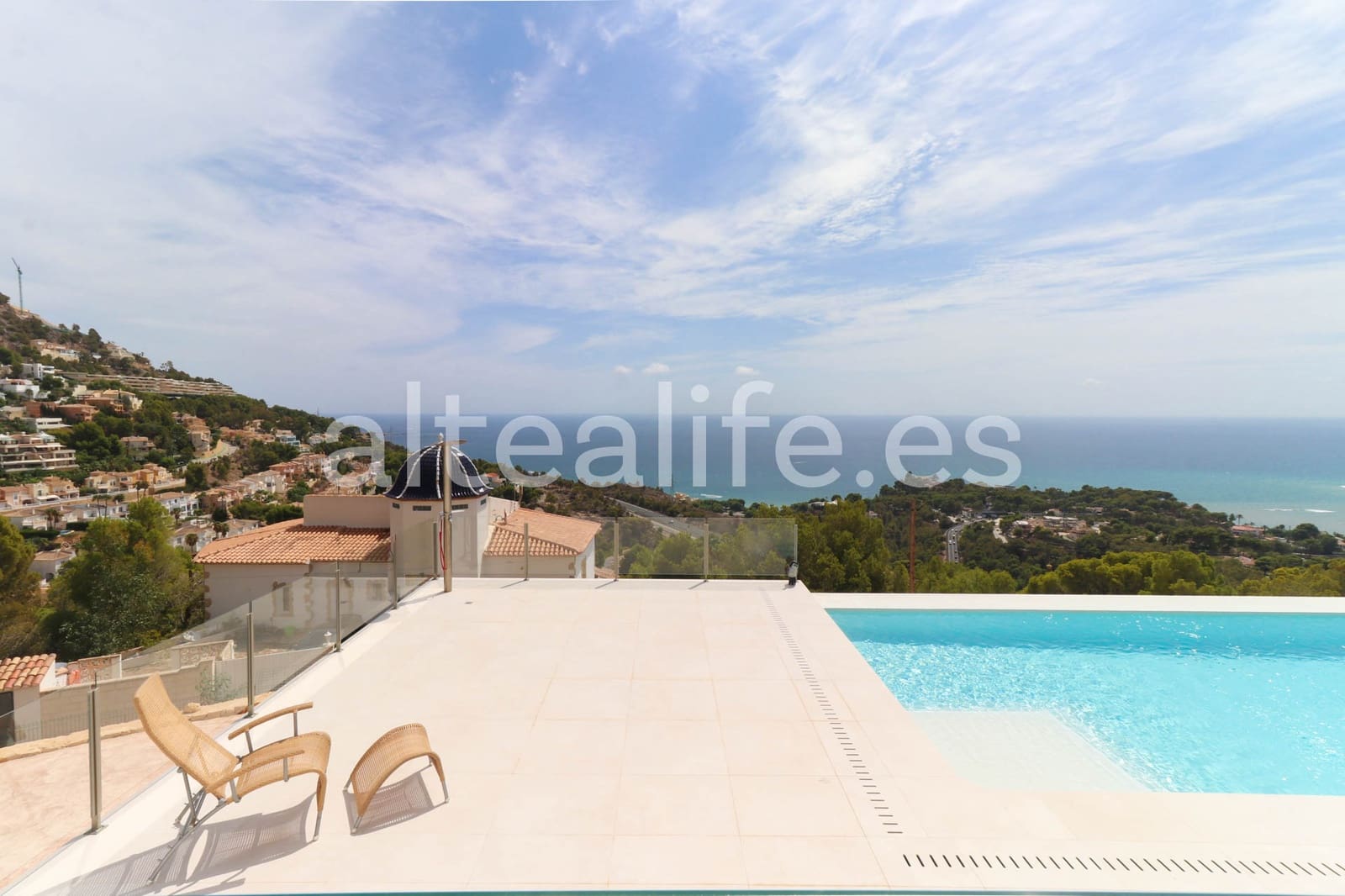 3 soveværelse Villa til salg i Altea med swimmingpool garage - € 1.788.000 (Ref: 8510821)
