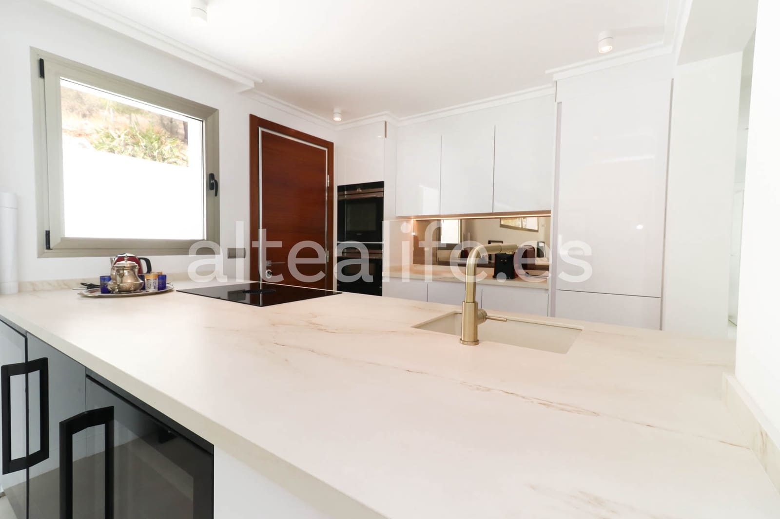 3 soveværelse Villa til salg i Altea med swimmingpool garage - € 1.788.000 (Ref: 8510821)