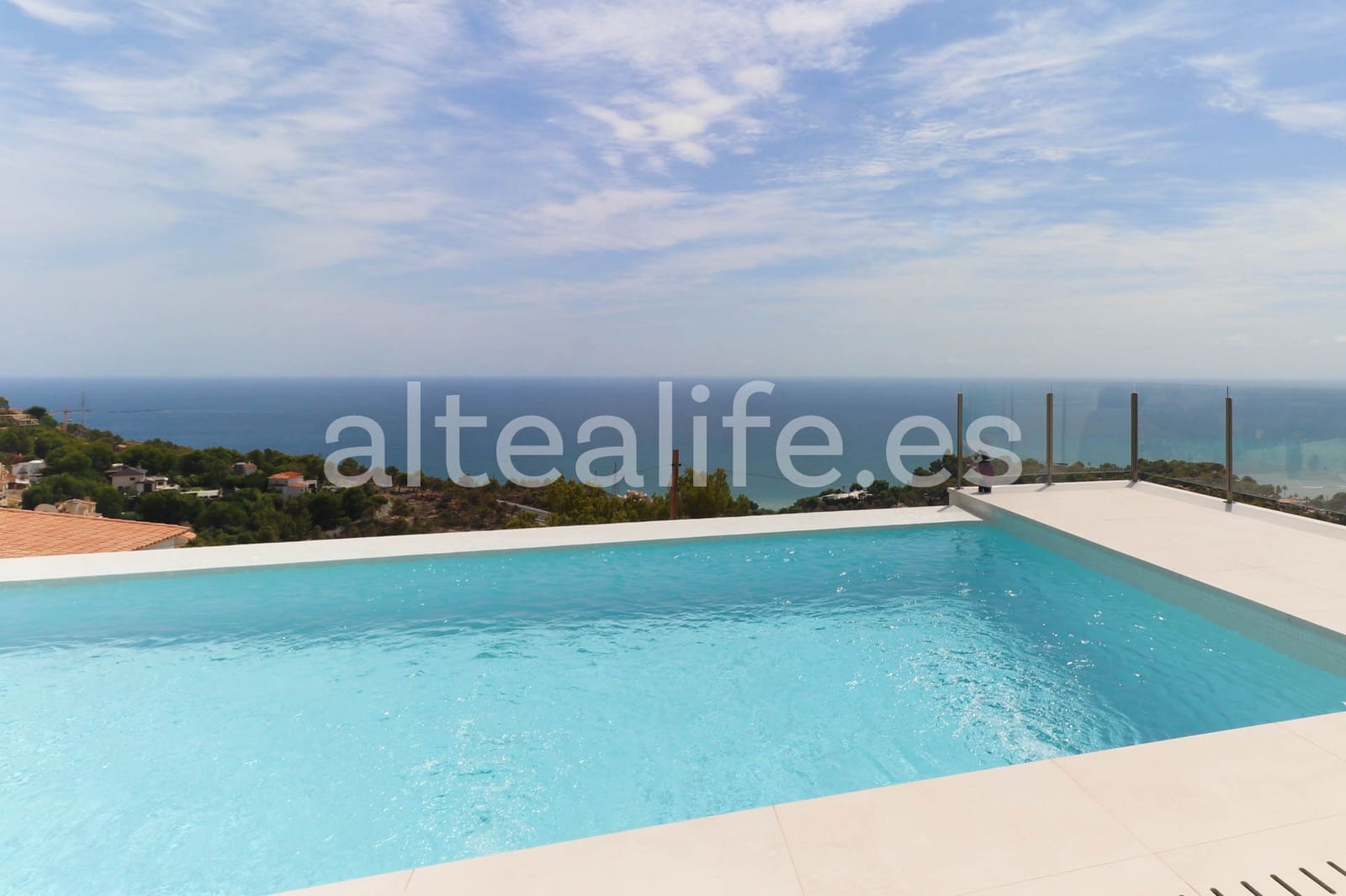 3 soveværelse Villa til salg i Altea med swimmingpool garage - € 1.788.000 (Ref: 8510821)