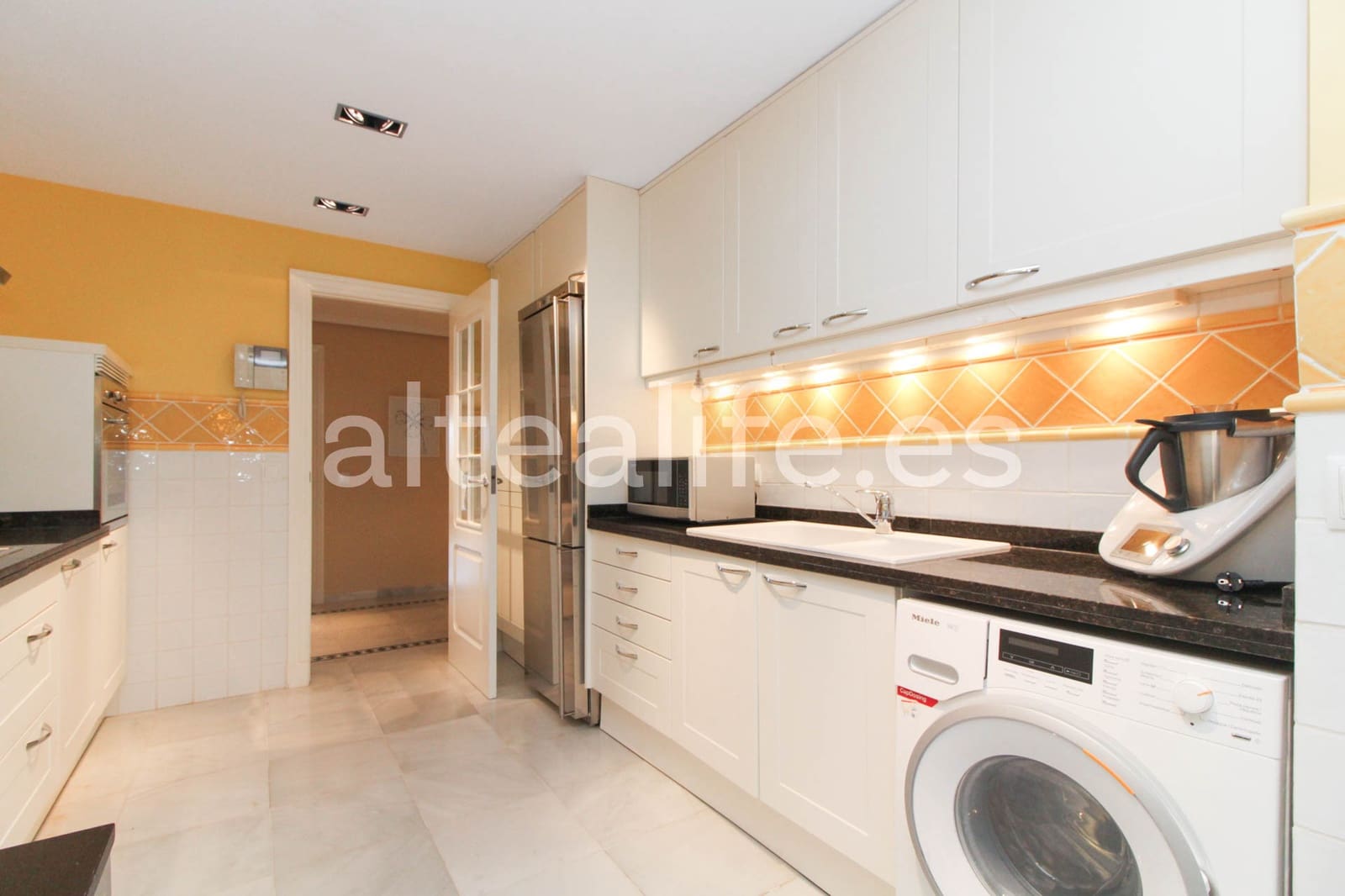 3 soveværelse Lejlighed til salg i Altea med swimmingpool garage - € 800.000 (Ref: 8520658)