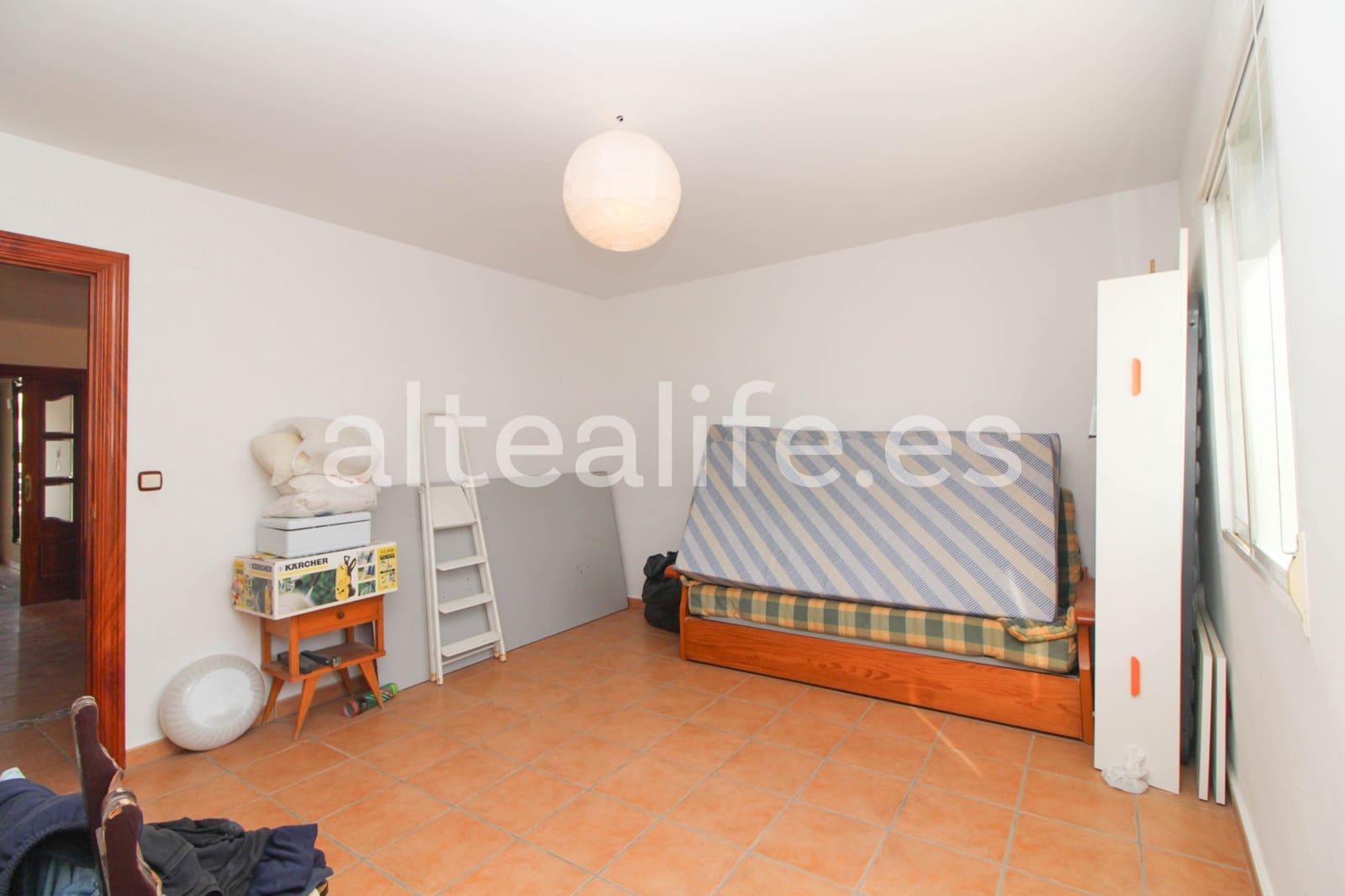 7 bedroom Townhouse for sale in La Nucia with garage - € 790,000 (Ref: 8568586)