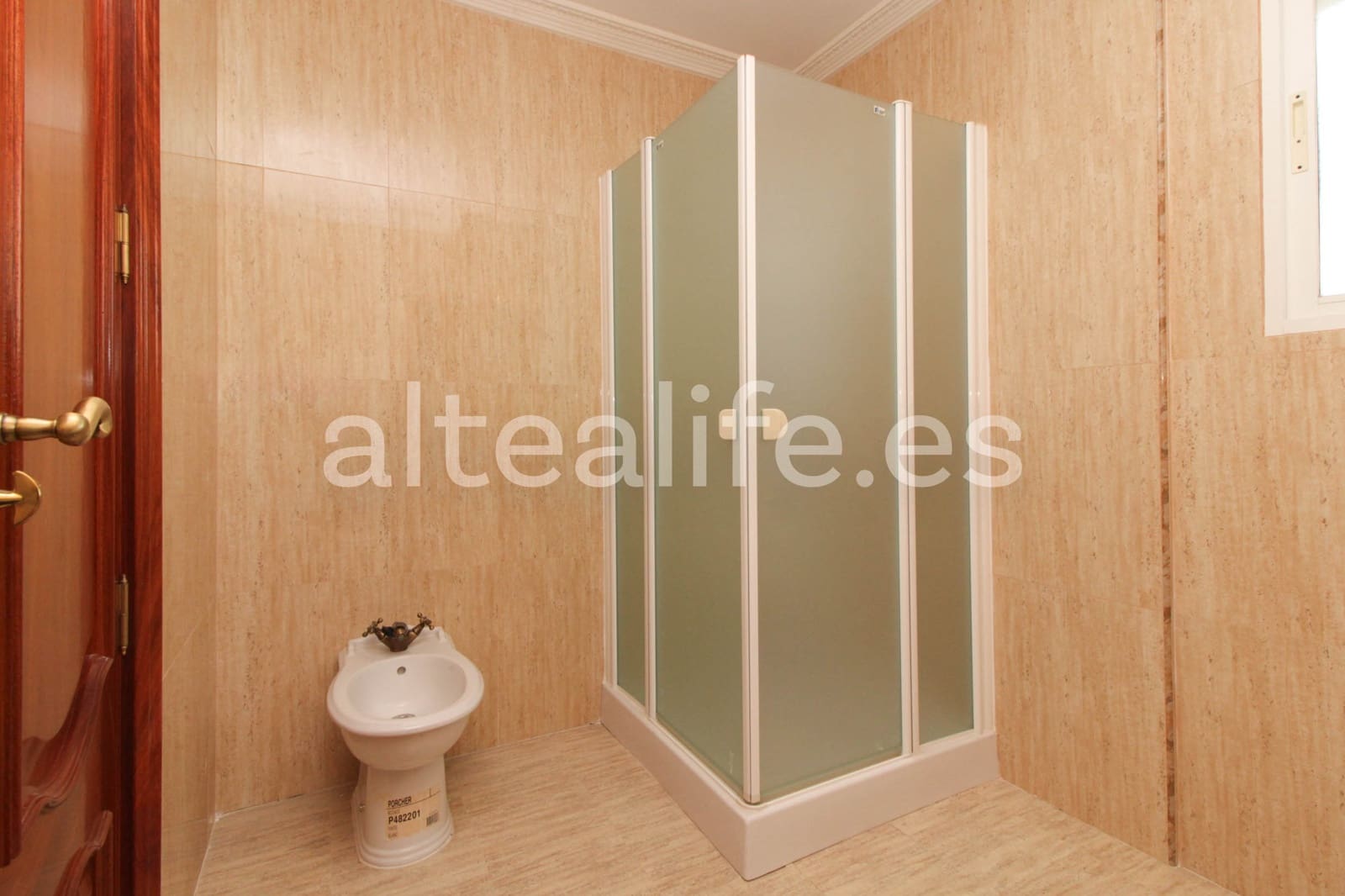 7 bedroom Townhouse for sale in La Nucia with garage - € 790,000 (Ref: 8568586)