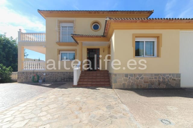 7 bedroom Townhouse for sale in El Tossal - Bello Horizonte  , La Nucia with garage - € 790,000 (Ref: 8568586)