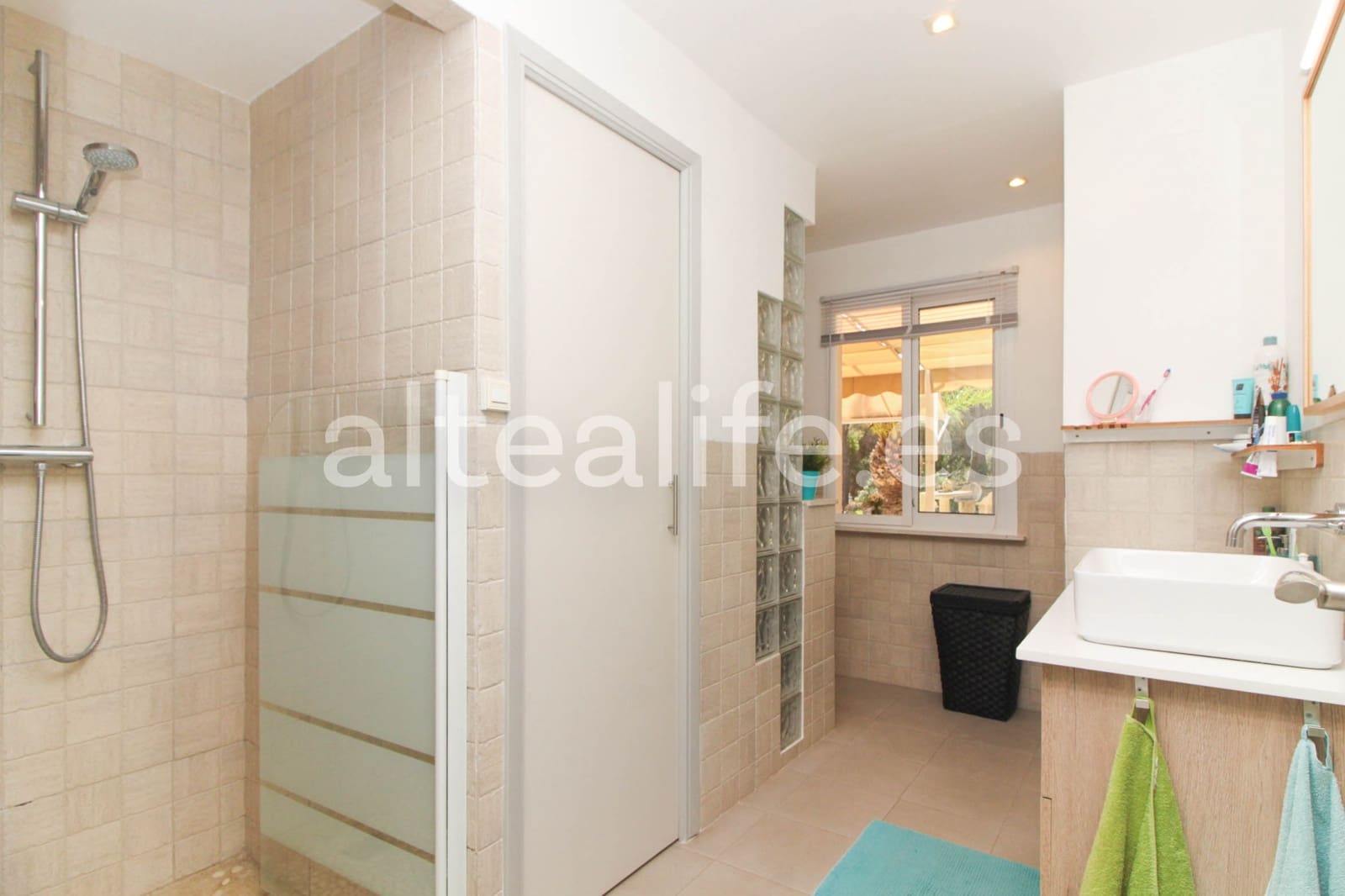 3 sypialnia Dom na sprzedaż w Altea la Vella z basenem garażem - 469 000 € (Ref: 8572995)