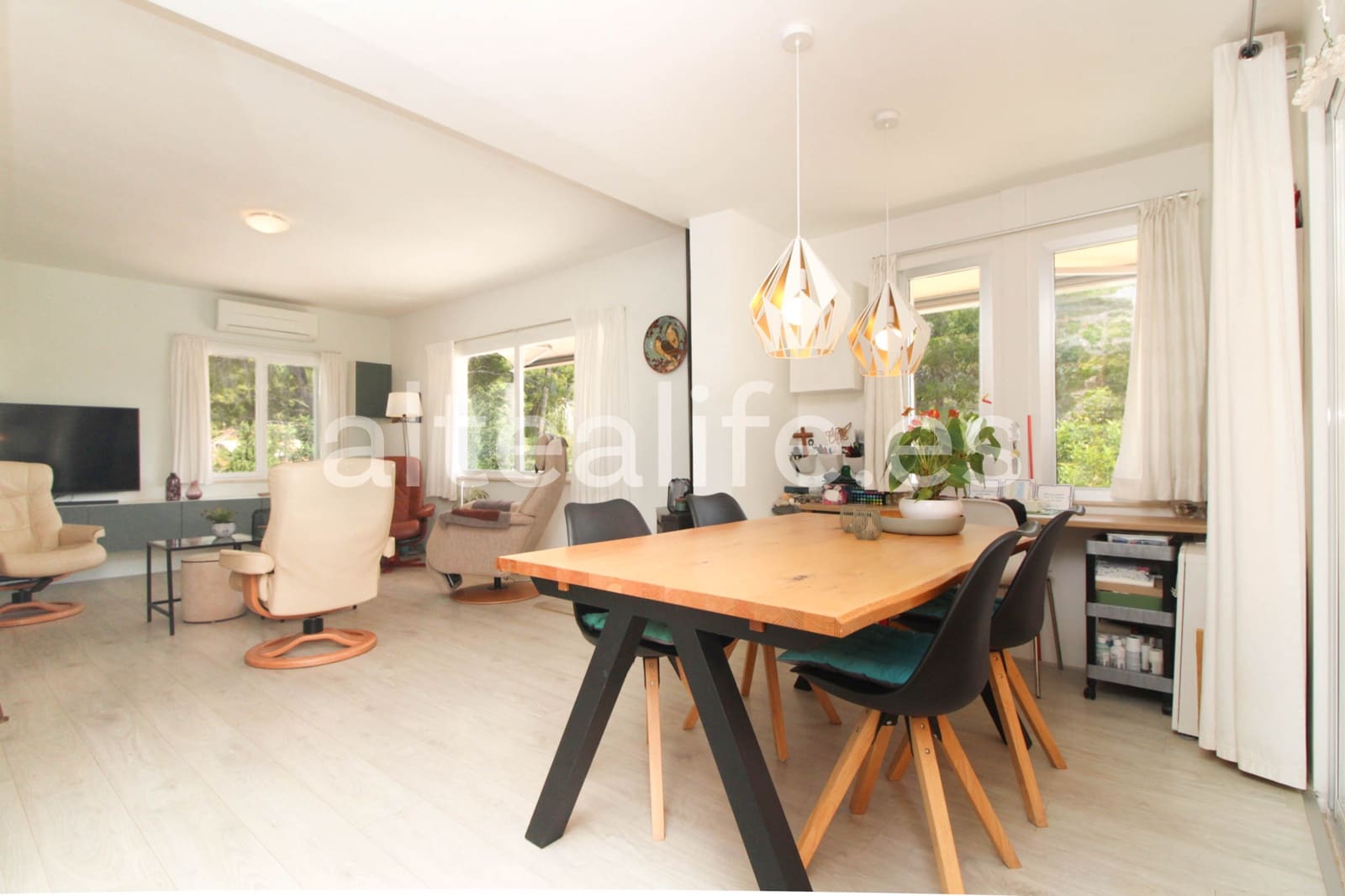 3 sypialnia Dom na sprzedaż w Altea la Vella z basenem garażem - 469 000 € (Ref: 8572995)