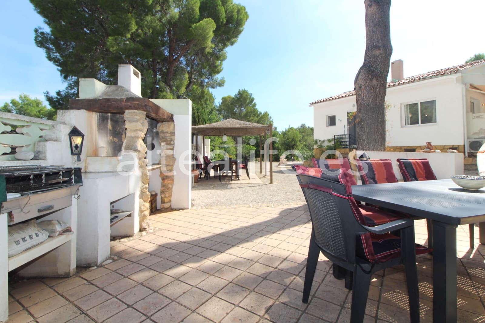 3 sypialnia Dom na sprzedaż w Altea la Vella z basenem garażem - 469 000 € (Ref: 8572995)