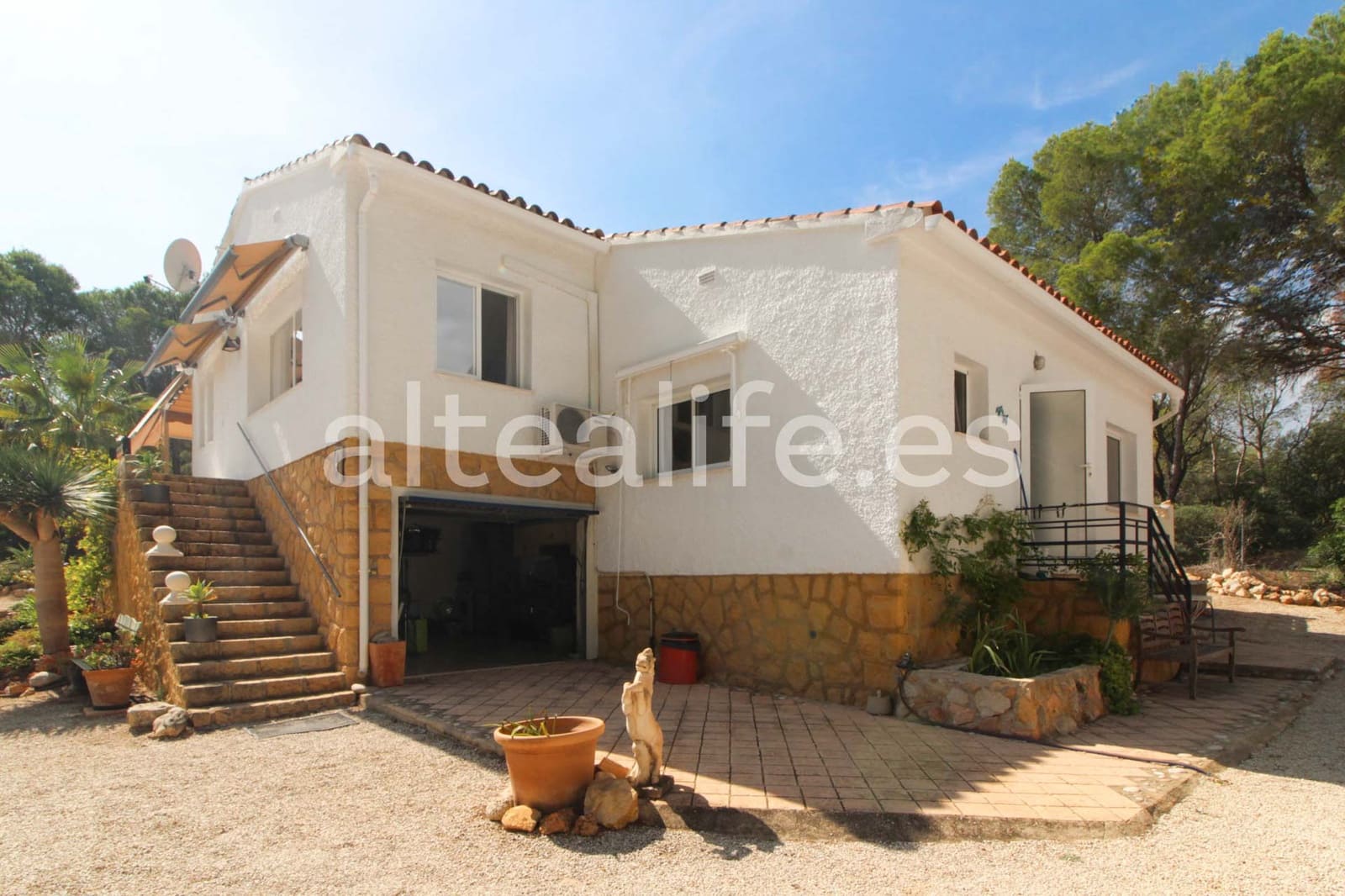 3 soverom Hus til salgs i Altea la Vella med svømmebasseng garasje - € 469 000 (Ref: 8572995)