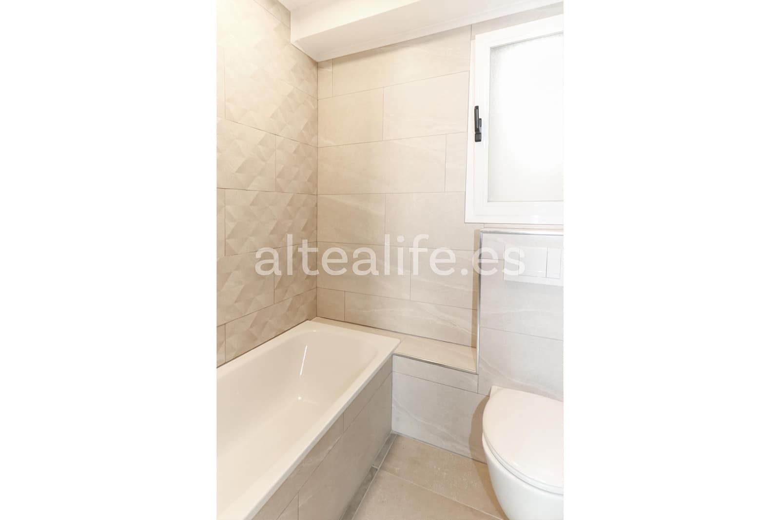 2 makuuhuone Huoneisto myytävänä paikassa Altea - 240 000 € (Ref: 8607400)