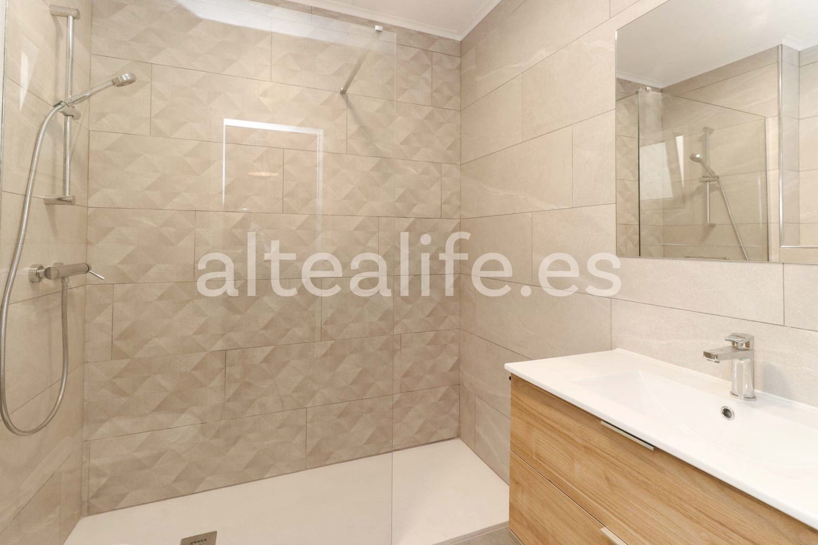 2 makuuhuone Huoneisto myytävänä paikassa Altea - 240 000 € (Ref: 8607400)