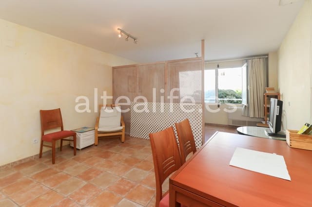 1 makuuhuone Yksiö myytävänä paikassa Altea mukana 
autotalli - 158 000 € (Ref: 8637921)