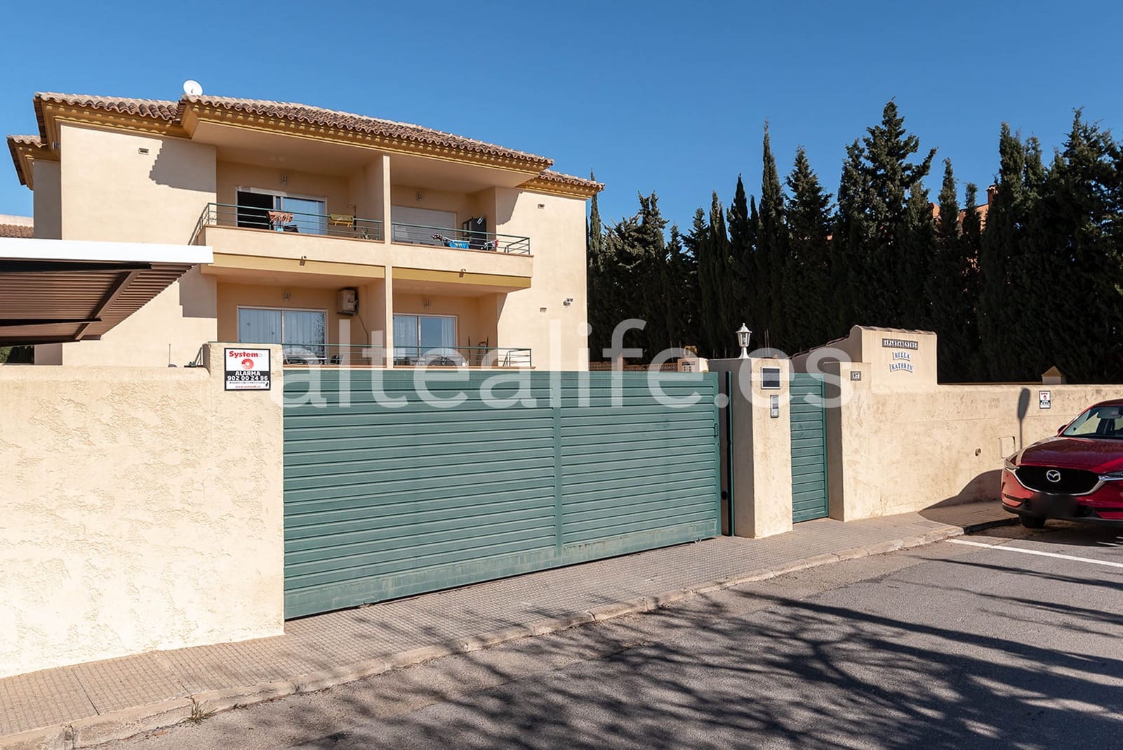 2 bedroom Apartment for rent in La Nucia with pool garage - € 1,200 (Ref: 8643896)
