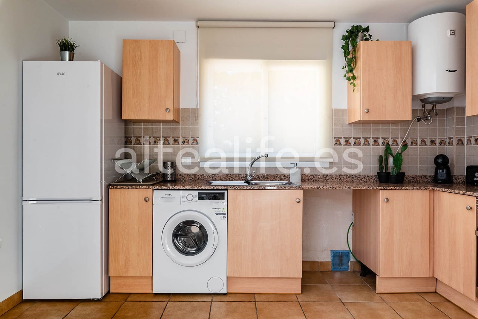 2 bedroom Apartment for rent in La Nucia with pool garage - € 1,200 (Ref: 8643896)