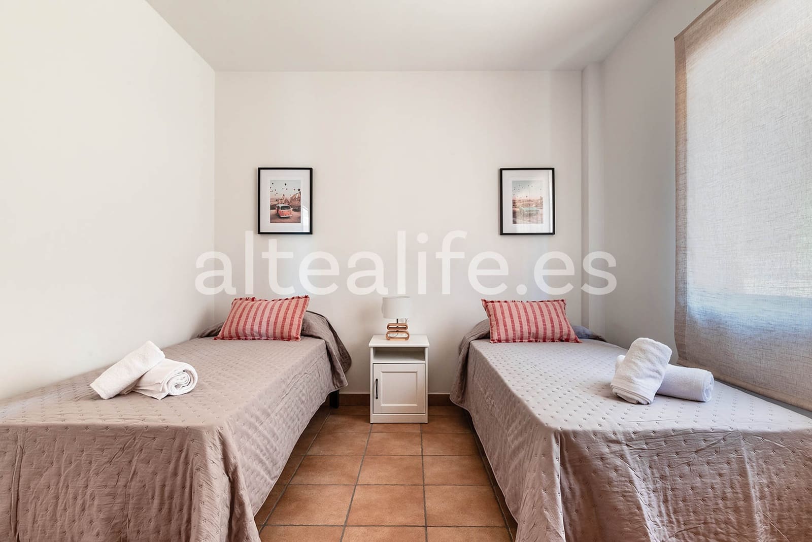 2 bedroom Apartment for rent in La Nucia with pool garage - € 1,200 (Ref: 8643896)