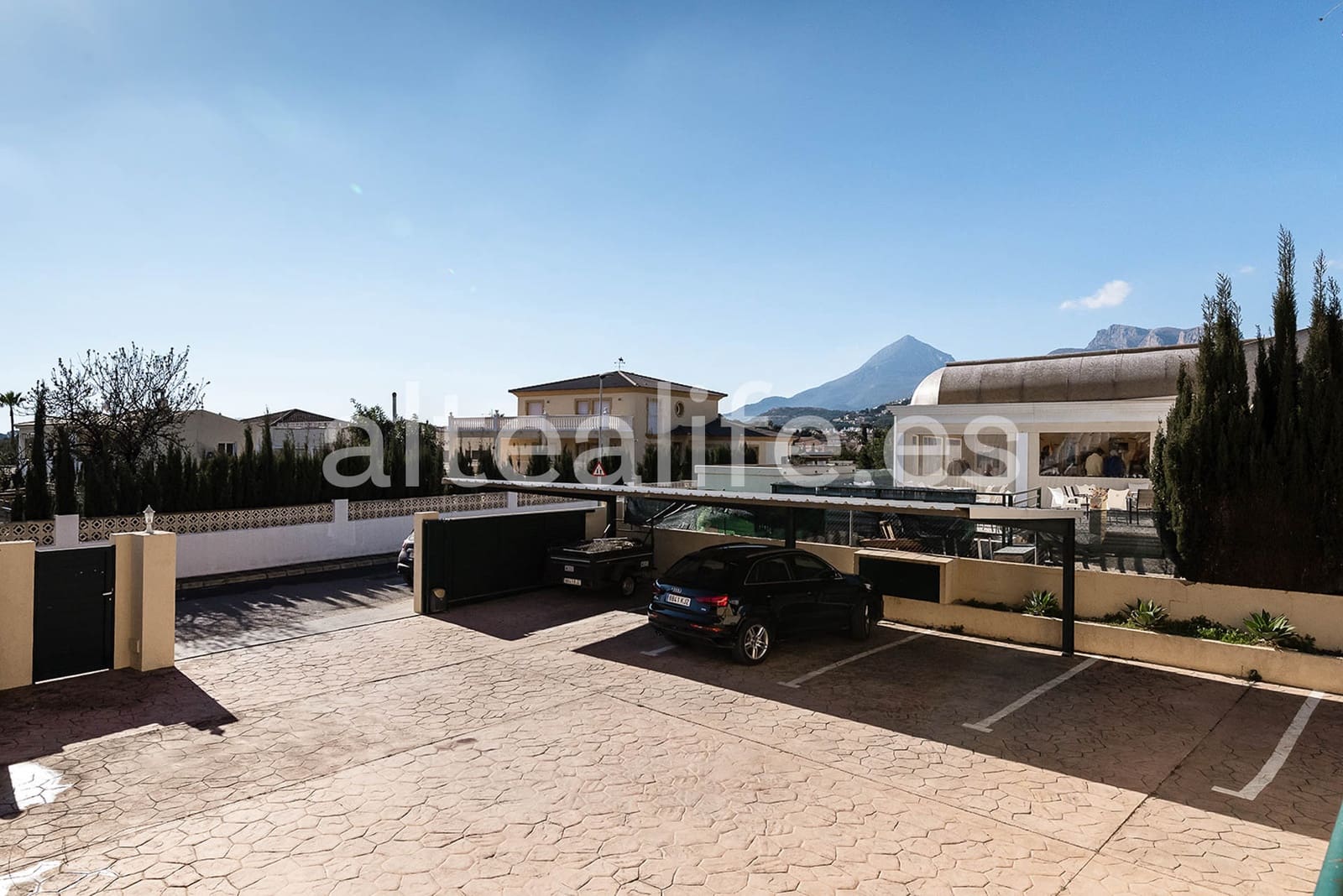 2 bedroom Apartment for rent in La Nucia with pool garage - € 1,200 (Ref: 8643896)