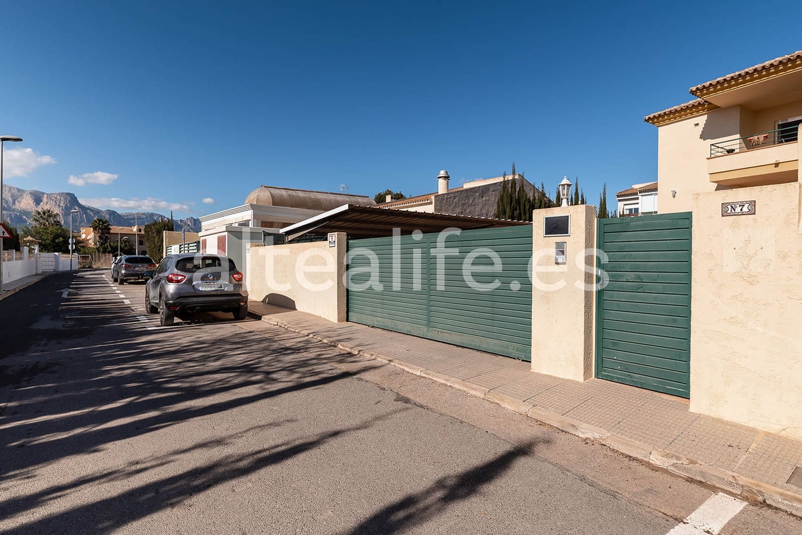 2 bedroom Apartment for rent in La Nucia with pool garage - € 1,200 (Ref: 8643896)