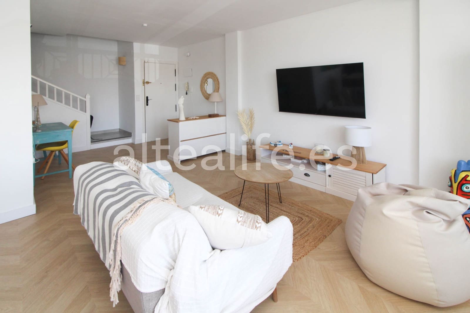 2 soverom Leilighet til leie i Altea - € 1 250 (Ref: 8769190)