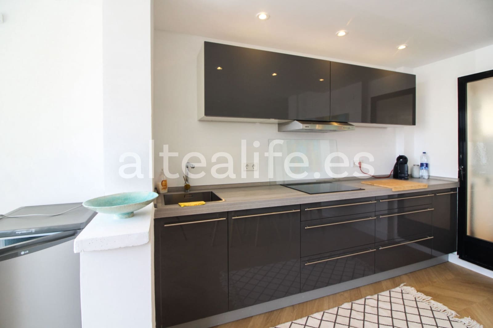 2 soverom Leilighet til leie i Altea - € 1 250 (Ref: 8769190)