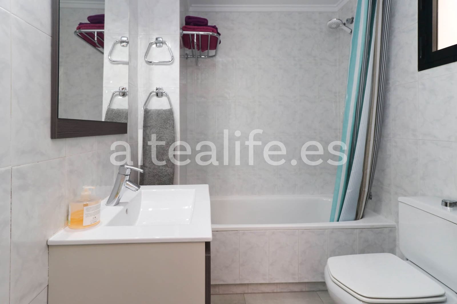 2 soverom Leilighet til leie i Altea - € 1 250 (Ref: 8769190)