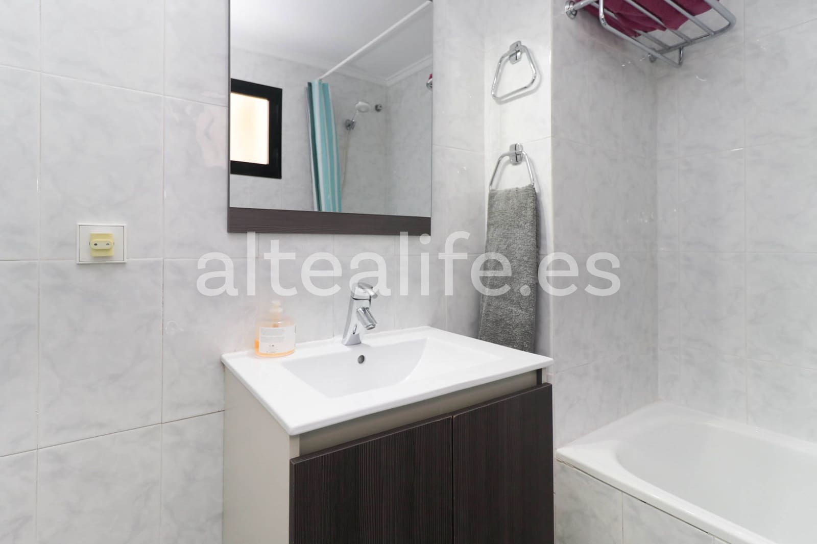 2 soverom Leilighet til leie i Altea - € 1 250 (Ref: 8769190)