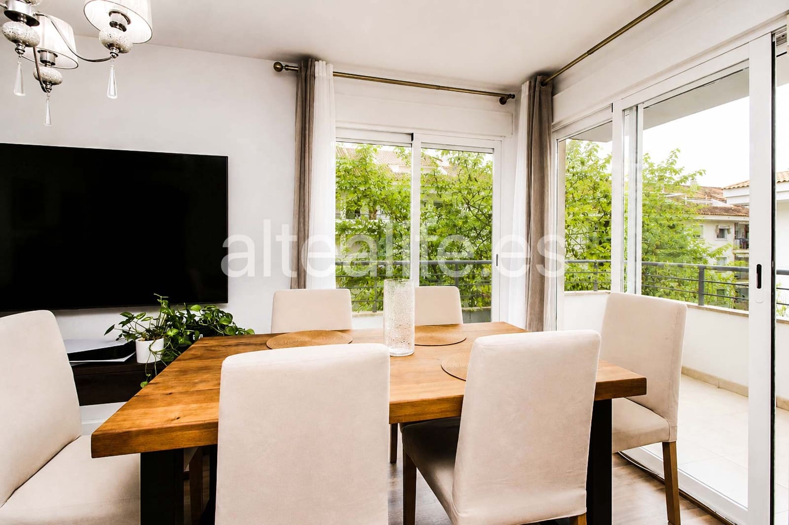 3 bedroom Apartment for sale in Altea with garage - € 345,000 (Ref: 8776598)
