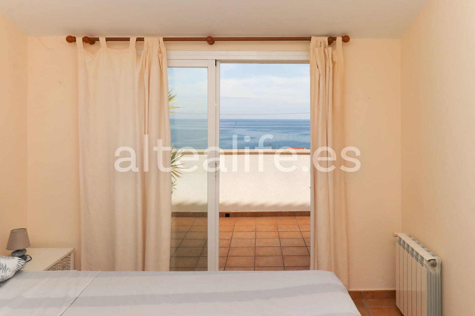 3 sypialnia Penthouse do wynajęcia w Altea z basenem garażem - 2 300 € (Ref: 8790355)