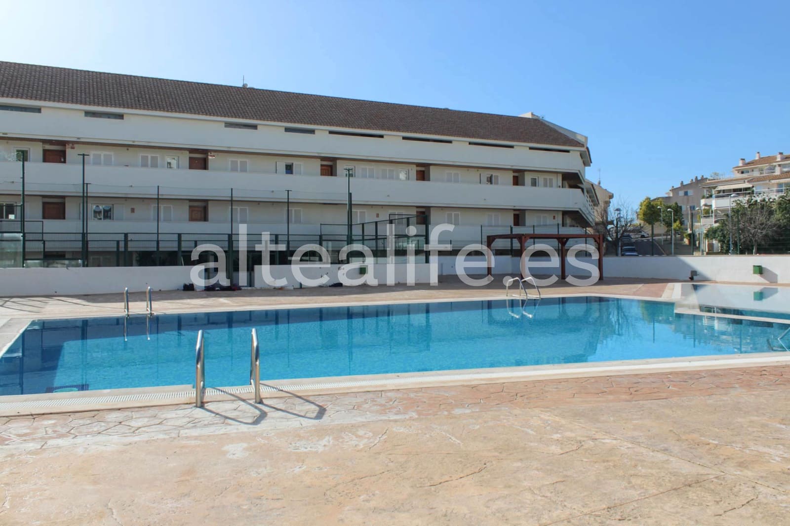 3 sypialnia Penthouse do wynajęcia w Altea z basenem garażem - 2 300 € (Ref: 8790355)