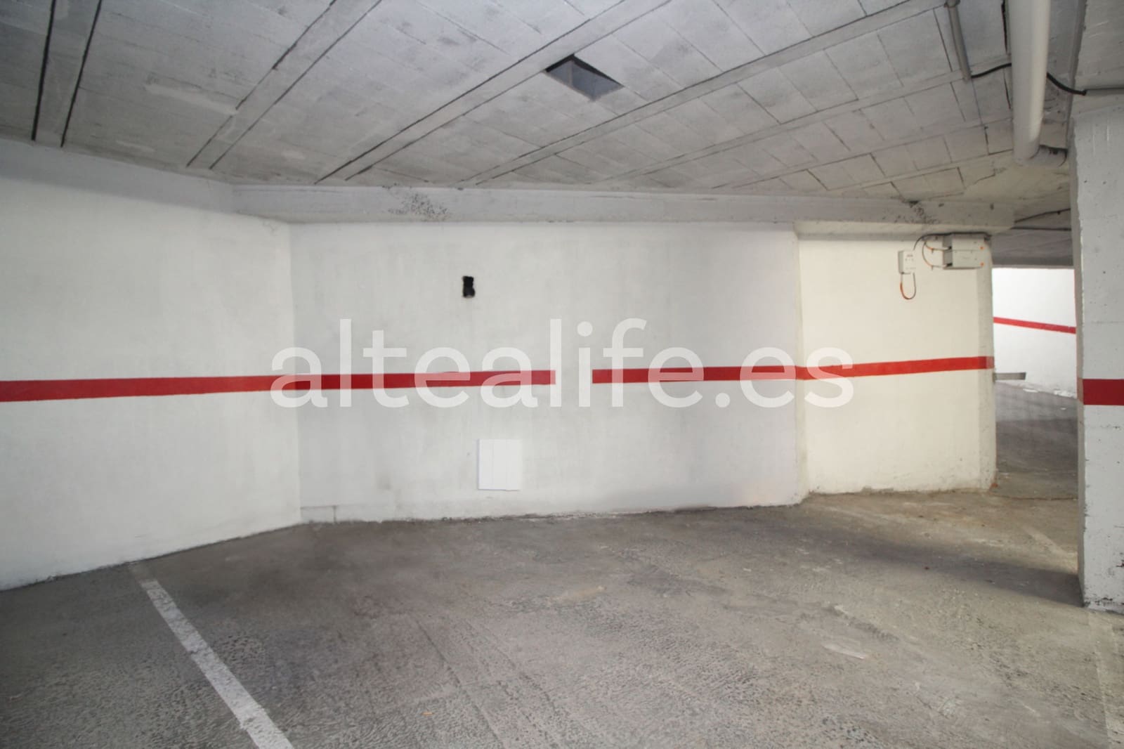 Garage til salg i Alfaz del Pi / L'Alfas del Pi - € 8.400 (Ref: 8820644)