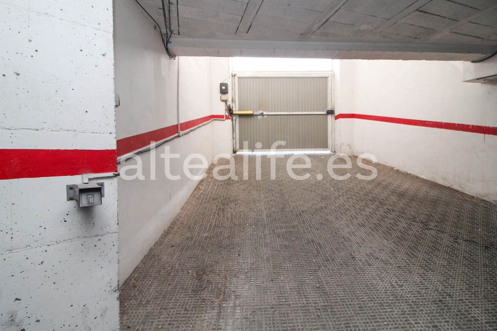 Garage til salg i Alfaz del Pi / L'Alfas del Pi - € 8.400 (Ref: 8820644)