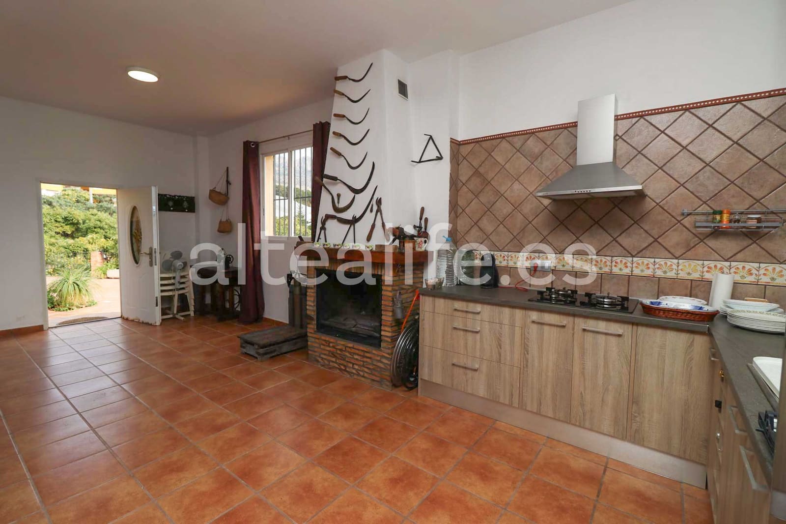 3 soveværelse Byhus til salg i Altea med swimmingpool garage - € 495.000 (Ref: 8893472)